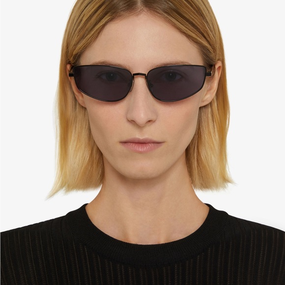 Givenchy Sunglasses in metal - Picture 5 of 5